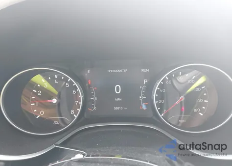 2020 Jeep Compass Altitude 4X4 z USA, uszkodzony, nr VIN 3C4NJDBB6LT157841